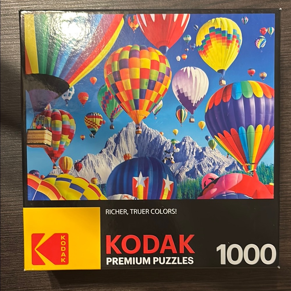 Kodak Red and Blue Hot Air Balloon Puzzle Games